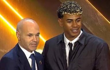 冲击首胜！黄潜vs哥本哈根首发：莫里罗领衔全主力出战