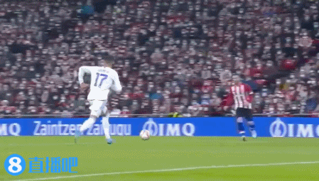 姆巴佩：于帕在本赛季属于世界最佳后卫，受到关注是很正常的