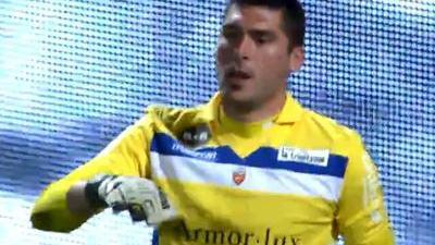 重回热刺主场并为个人壁画签名！孙兴慜：我感到无比荣幸