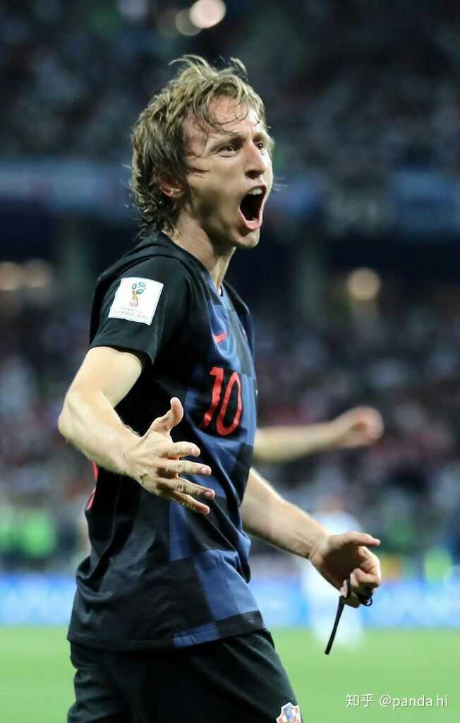 斯帕莱蒂：让佩林首发，是因为迪格雷戈里奥有点肠胃炎