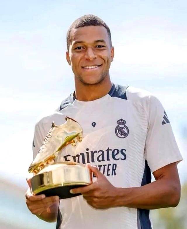 拉门斯：最引以为豪的是我左右脚很均衡，对手很难高位压迫我