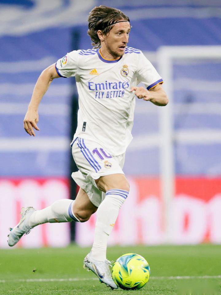 广东宏远56-30合肥男篮 广东志在晋级八强